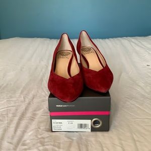 Size 9.5 Vince Camuto  suede pumps